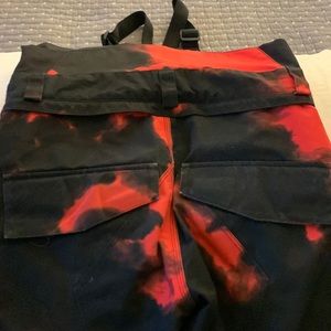 Boys Volcom snowboard overalls size medium (8-10)